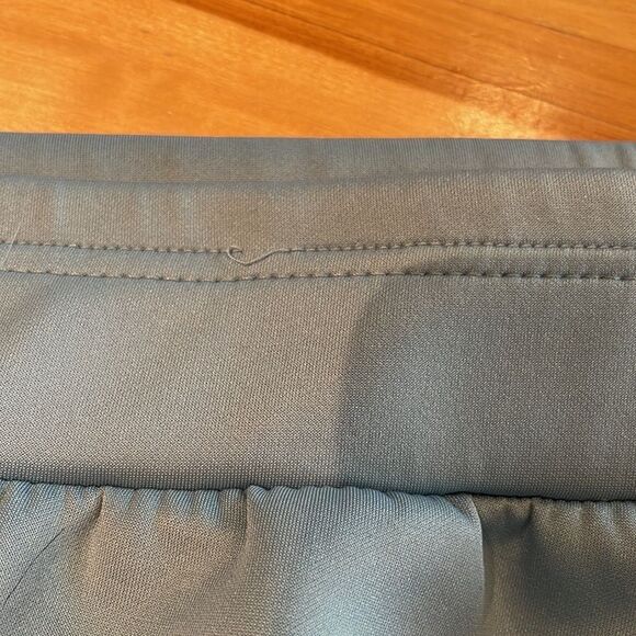 Fabletics deep powder blue Kendall shorts. Scuba fabric. Size 2X. - Picture 10 of 10